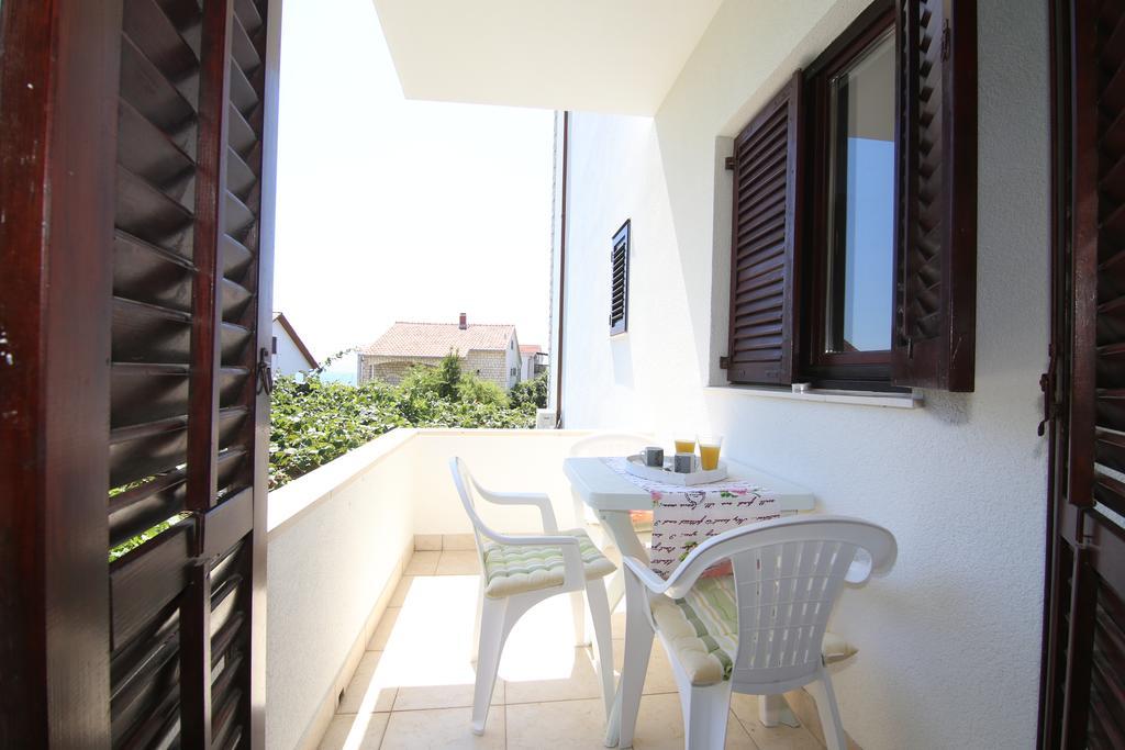 Apartments Kristo Trogir Buitenkant foto